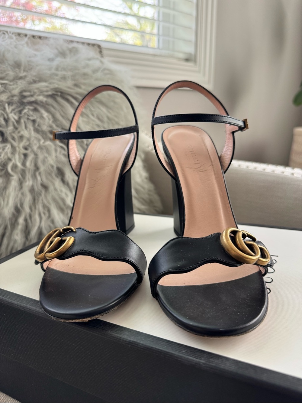 Gucci Marmont Black Leather Block Heel Sandals with Gold GG 38 - Picture 7 of 8